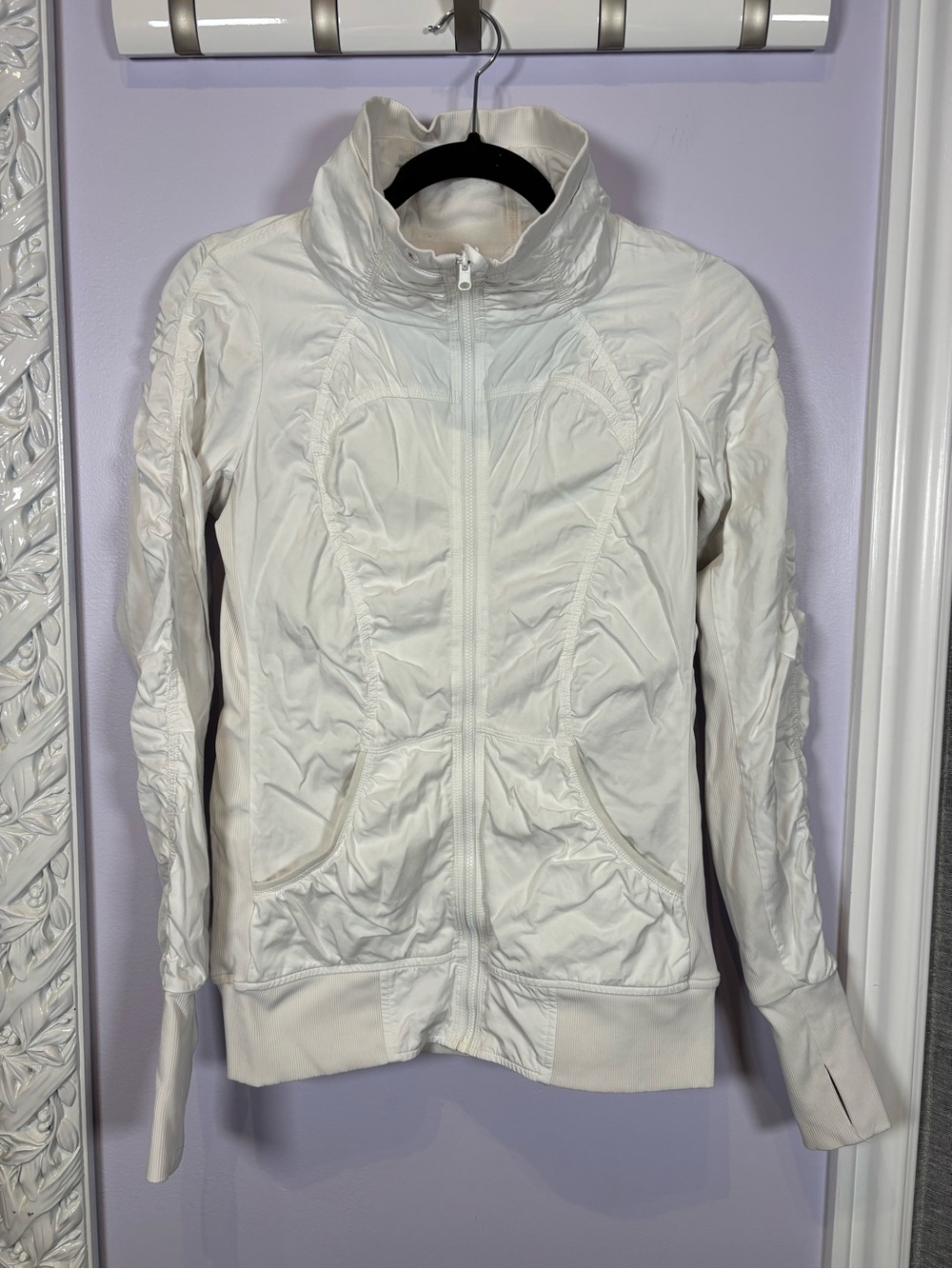 lululemon athletica White Ruched Reversible Zip-Up Bomber Jacket Size 4